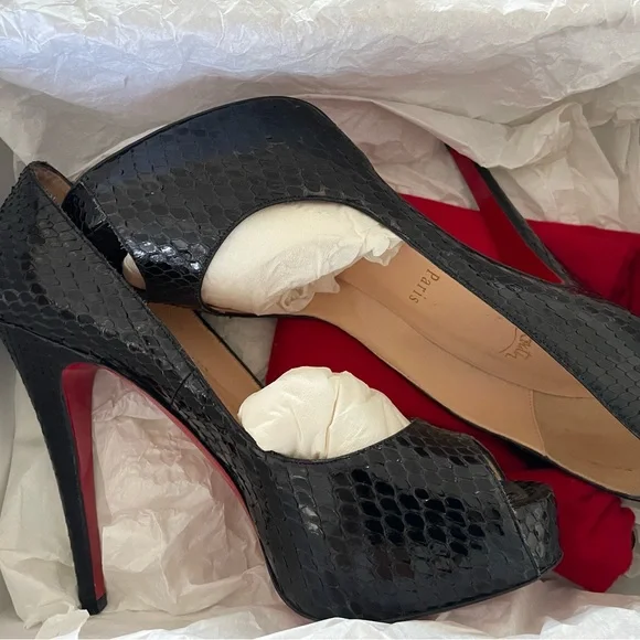 Christian Louboutin Python Platform Pumps, Black, 8 - Picture 2 of 8